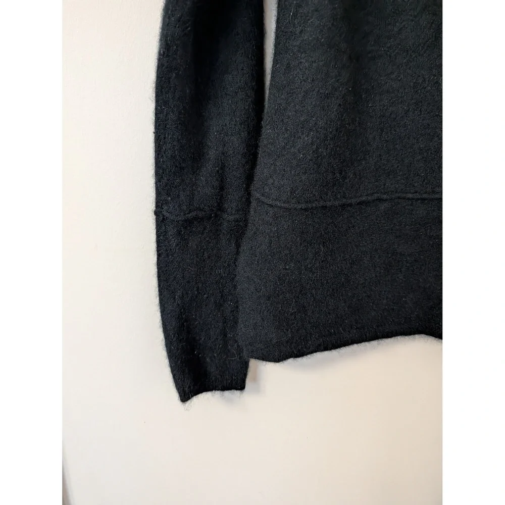 Vince Black 100%‎ Cashmere V-Neck Raglan Sweater Side Slit XS
